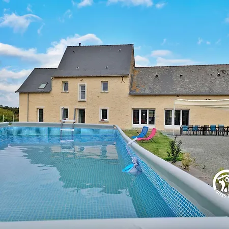 Domaine Du Trefle, 12 Personnes Ferienhaus *