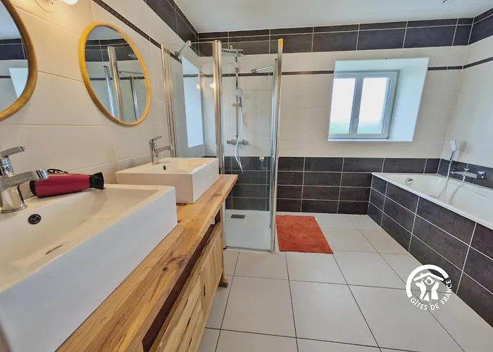 Nyaraló Domaine Du Trefle, 12 Personnes Bannes (Mayenne)