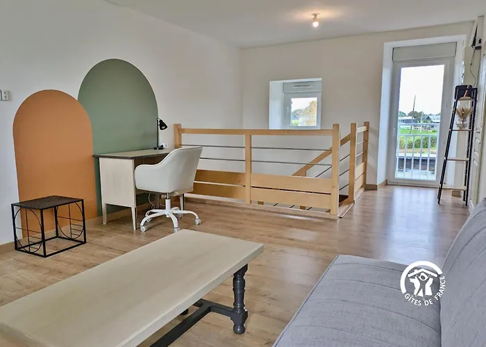 Nyaraló Domaine Du Trefle, 12 Personnes Bannes (Mayenne)