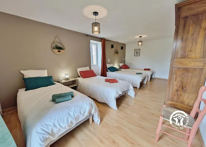 度假居 Domaine Du Trefle, 12 Personnes Bannes (Mayenne)